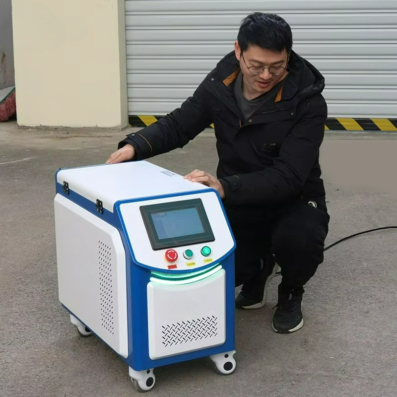 Industrial Laser Cleaning Equipment - معدات تنظيف بالليزر النبضي المحمولة SWT