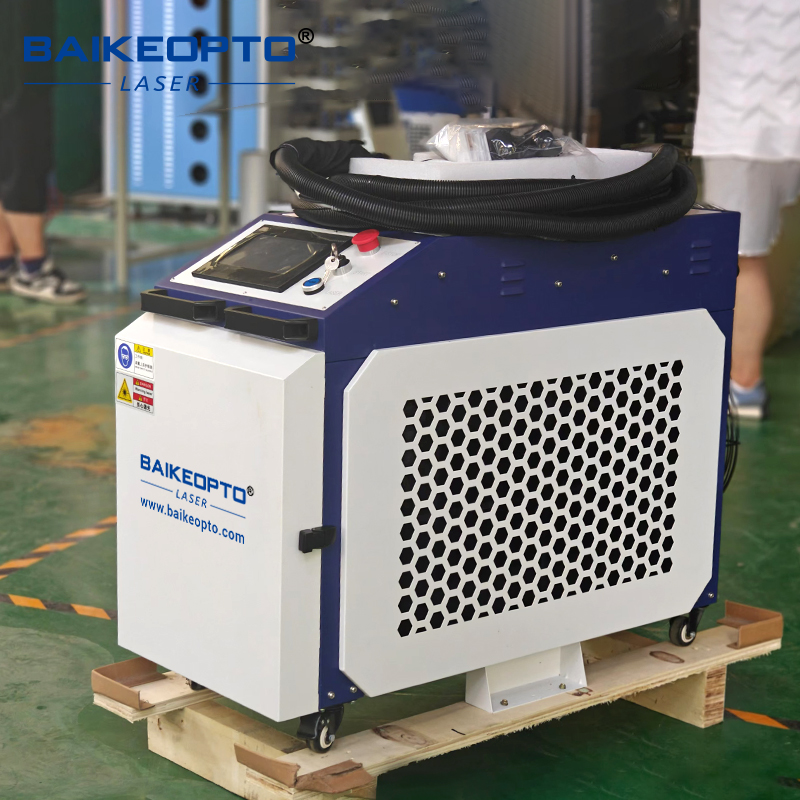 Industrial Laser Cleaning Equipment - آلة تنظيف صناعية بالليزر، معدات محمولة