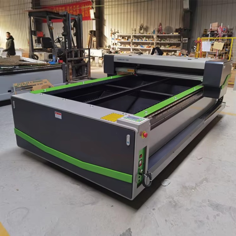 آلة قطع بالليزر CO2 مخصصة برأس - مراجعة Industrial Laser Cutters وسعره